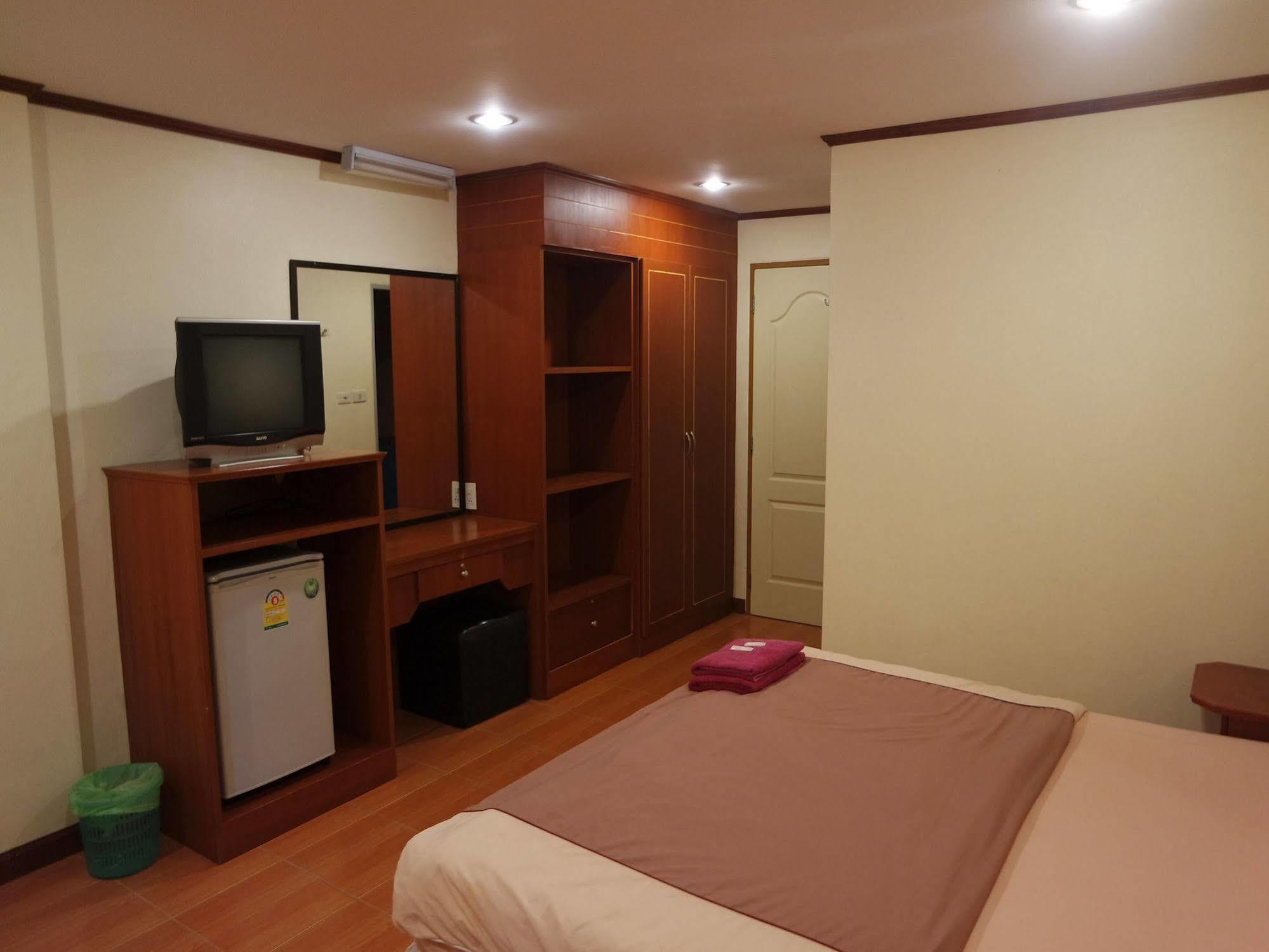 Cha Am My House Hotel Ча Ам Екстериор снимка