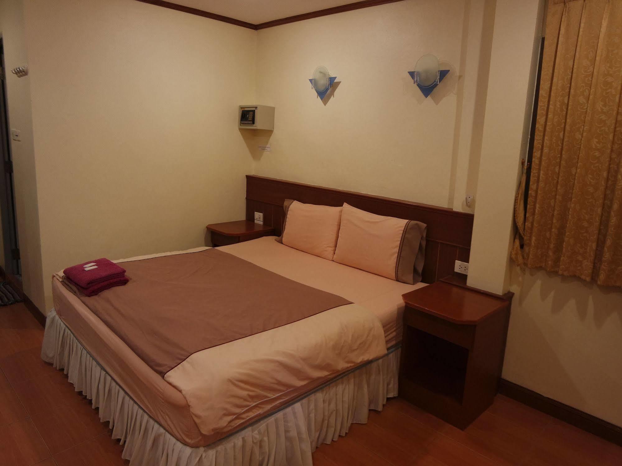 Cha Am My House Hotel Ча Ам Екстериор снимка