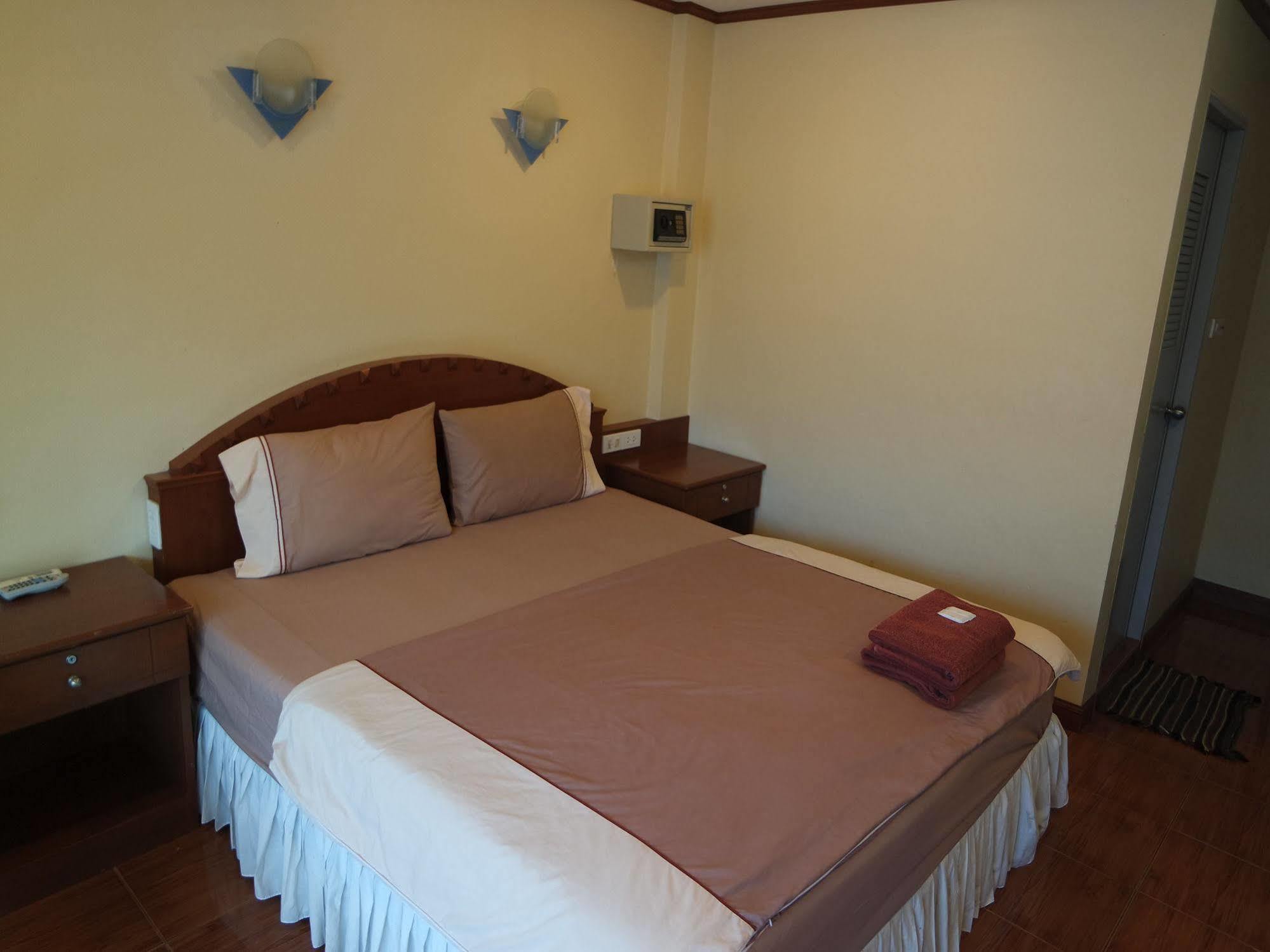 Cha Am My House Hotel Ча Ам Екстериор снимка