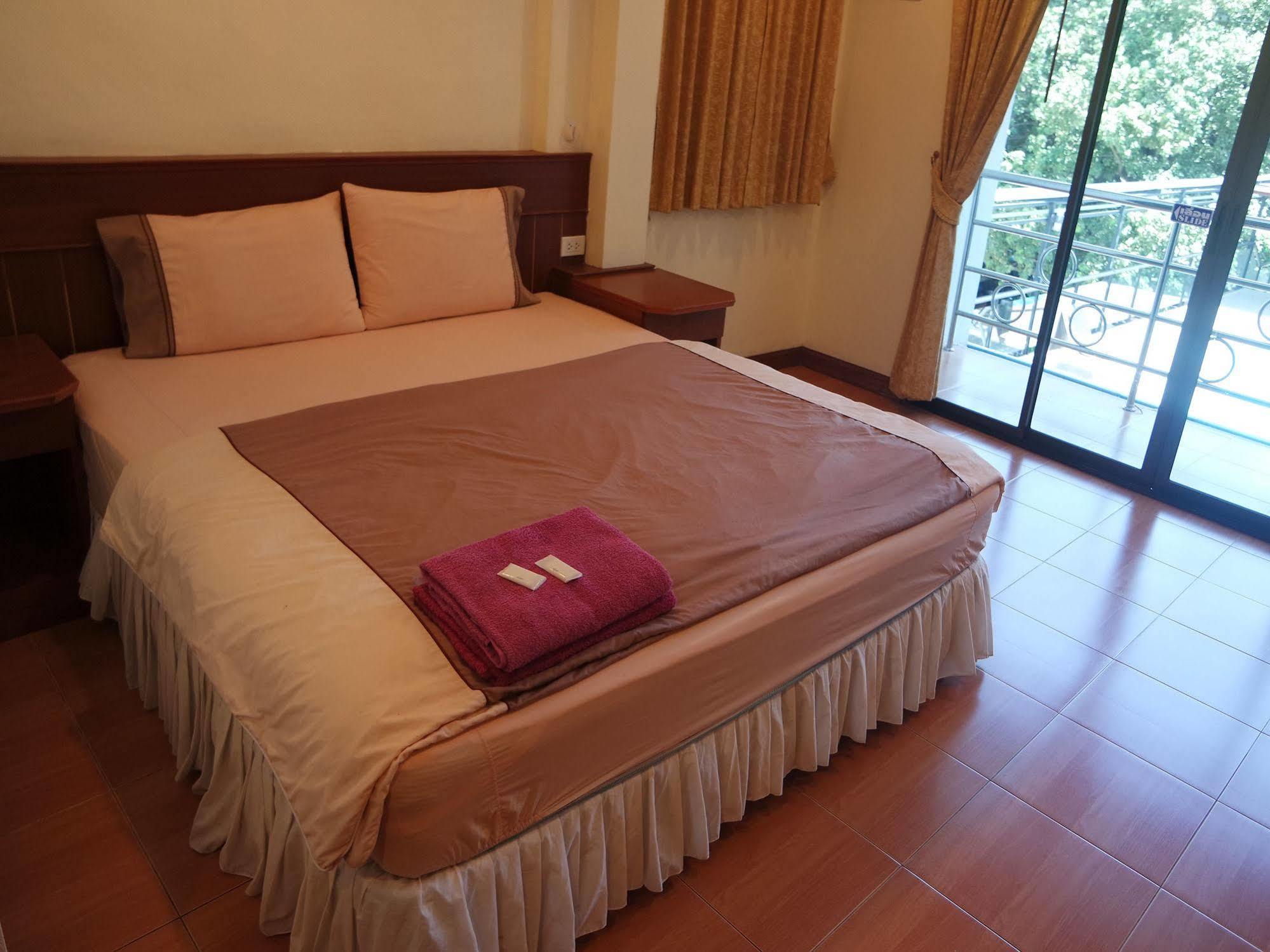 Cha Am My House Hotel Ча Ам Екстериор снимка